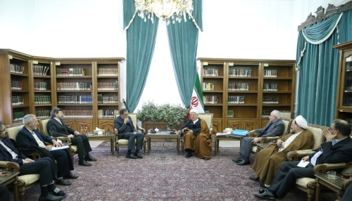 دیدار شورای معاونین مرکز تحقیقات استراتژیک با حضرت ایت‌الله هاشمی رفسنجانی به مناسبت هفته پژوهش
