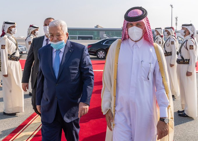محمود عباس رئیس تشکیلات خودگردان فلسطین در قطر